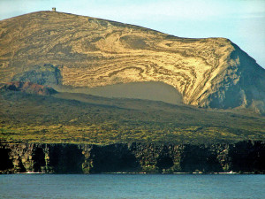 800px-Surtsey_Island1