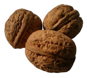 1142px-3_walnuts