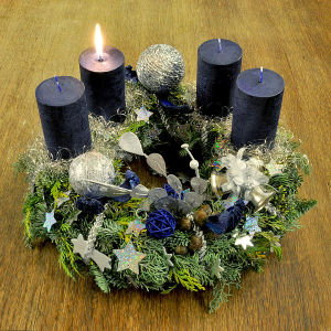 600px-Advent_wreath_2011