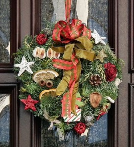 800px-Türkranz_in_der_Adventszeit (2)